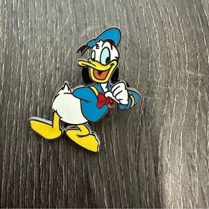 Donald Duck Collectible Pin, Disneyland merch,souvenir